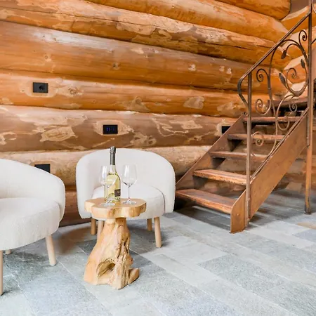 住宿加早餐酒店 Antico Legno By Design 3*