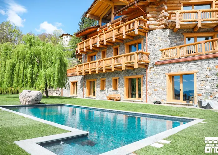 Antico Legno By Design ベッド・アンド・ブレックファスト Sueglio