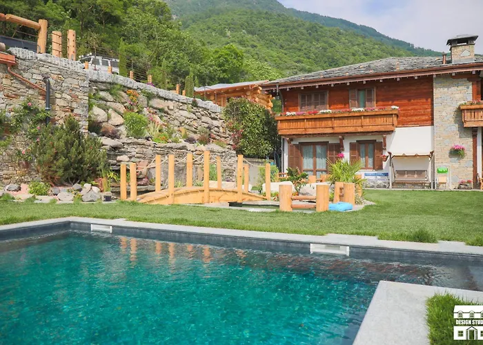 Antico Legno By Design ベッド・アンド・ブレックファスト Sueglio