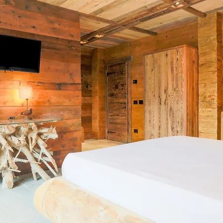 Antico Legno By Design Отель типа 