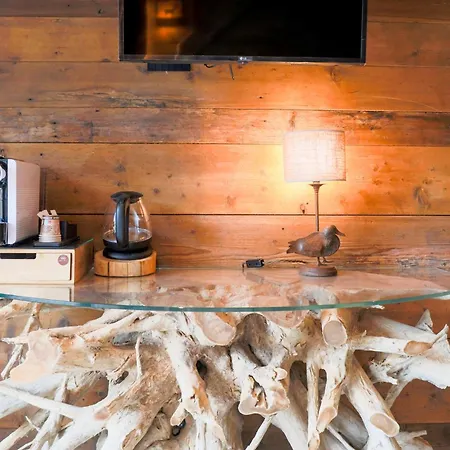 Antico Legno By Design Отель типа 